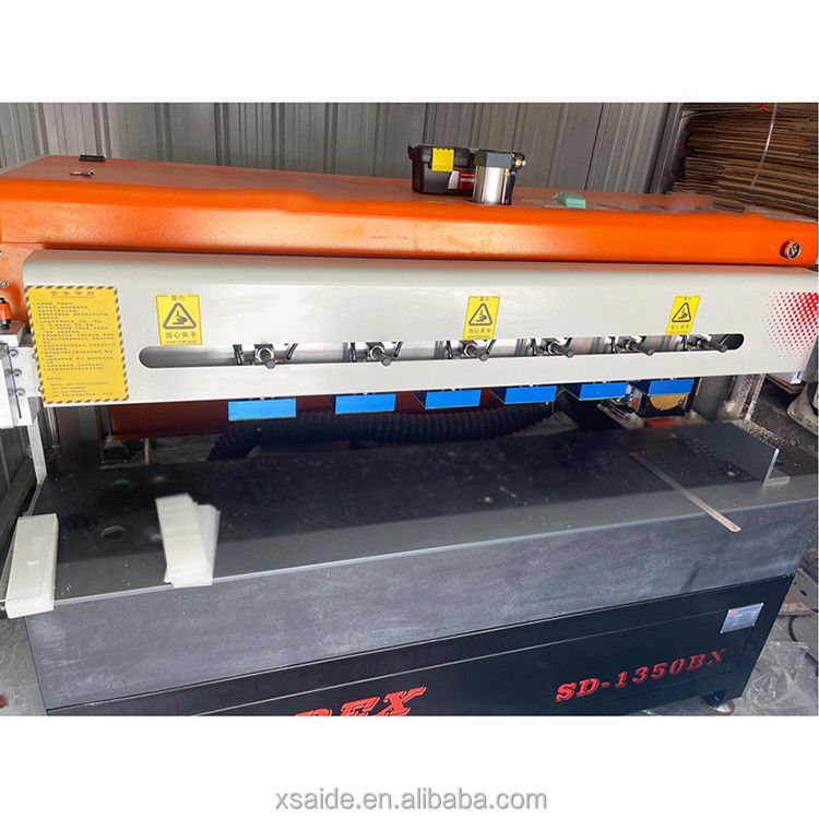 1350mm Çalışma Uzunluğu Akrilik Elmas Parlatma Makinesi ve Bant Beslemeli Akrilik Kenar Parlatma Makinesi