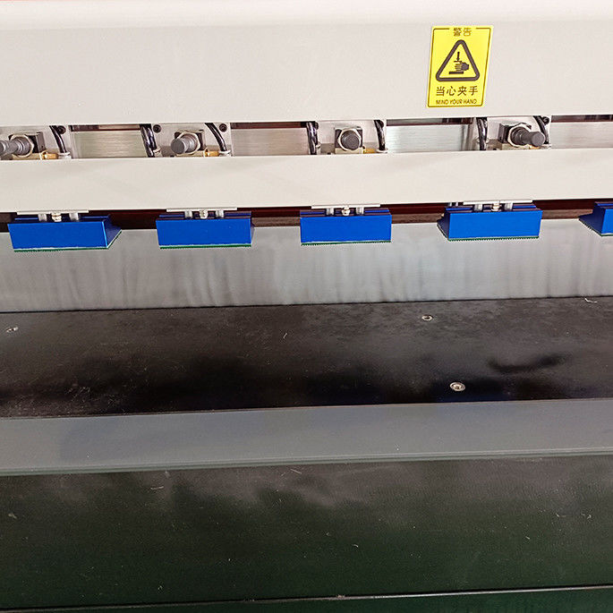 1350mm Çalışma Uzunluğu Akrilik Elmas Parlatma Makinesi ve Bant Beslemeli Akrilik Pah Kırma Kenar Parlatma Makinesi
