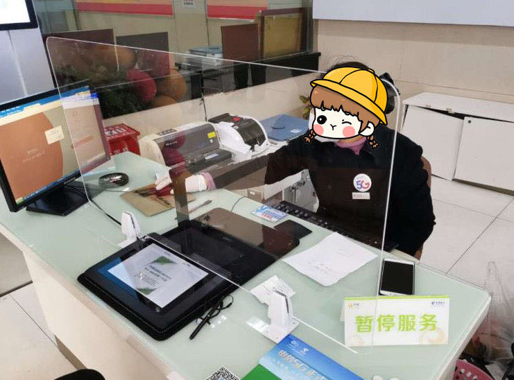 Damlalara karşı bölme SD-R70 Yüksek Hızlı Akrilik Çakıştırma Makinesi R Köşe Fillet Özel Çakıştırma İşleme etkisi