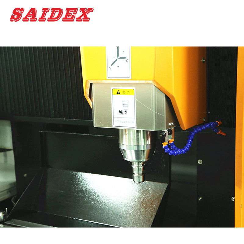 24000rpm fırça hızı SD650 3000kg Ağırlık Akrilik CNC Makinesi 400kg Maksimum Çalışma Yüklü Metal Poliş Makinesi