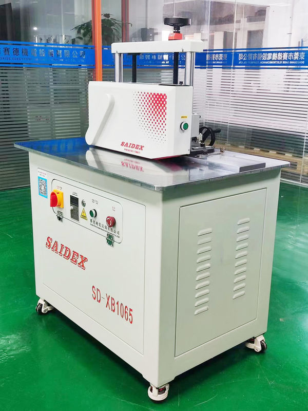 Φ100mm Süpürme Giriş Akrilik Çamferleme Makinesi 1000mm L * 650mm W * 1260mm H Makine Boyutu ve AC220V Belirli Voltaj