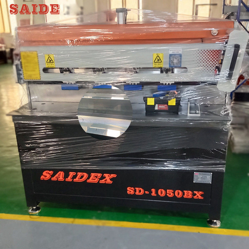 3kw Servo Motor Tahrikli 1350mm Akrilik Kenar Parlatma Makinesi PMMA/PS/PC Plastik Parlatma Makineleri