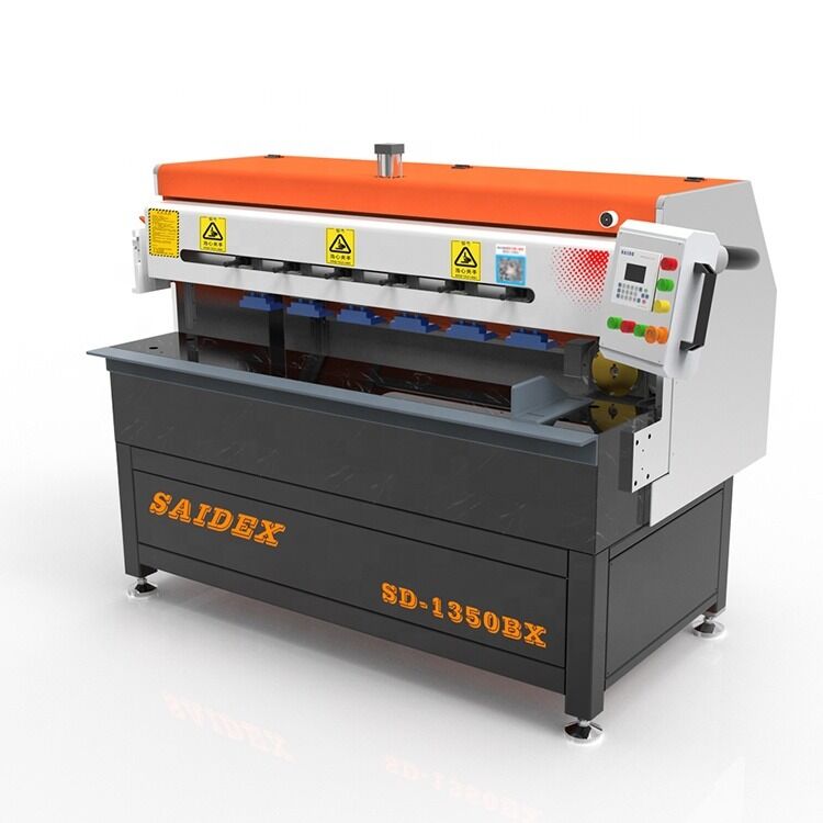 Akrilik cilalama makinesi Akrilik kenar cilalayıcı 220V Voltaj 800 Kg Makine ağırlığı Endüstriyel hassas akrilik yüzey finişi için
